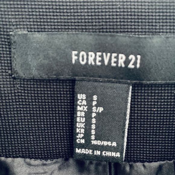 Fitted Blazer - Picture 3 of 6